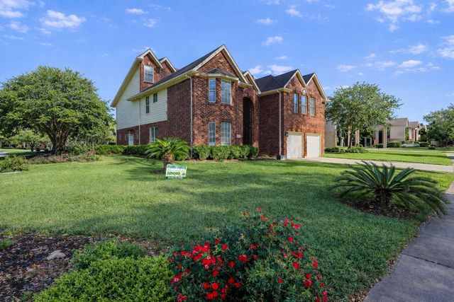 4203 Shadow Haven Drive, Fresno, TX 77545