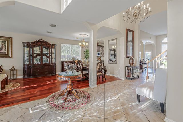 4203 Shadow Haven Drive, Fresno, TX 77545