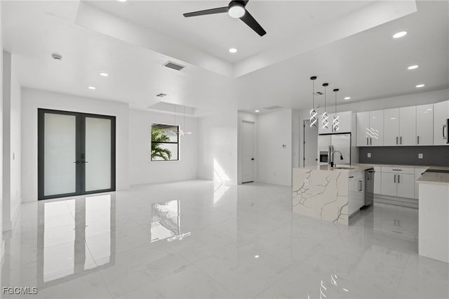 1921 NW 30th ST, Cape Coral, FL 33993