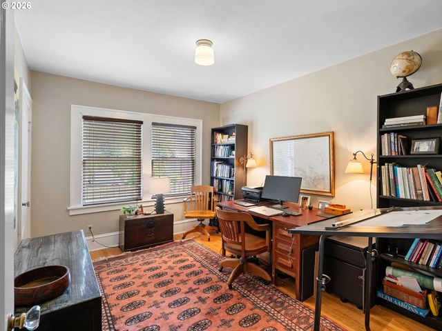 6520 Se 16TH Ave, Portland, OR 97202