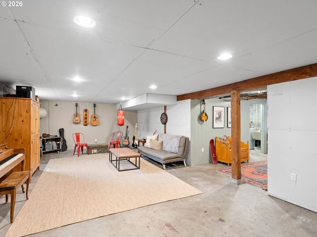 6520 Se 16TH Ave, Portland, OR 97202