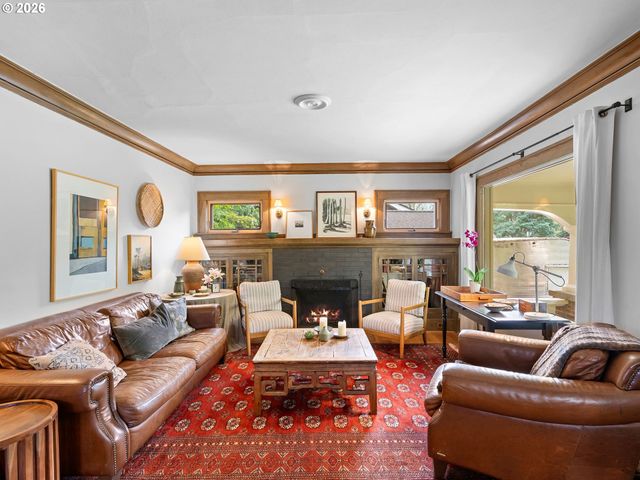 6520 Se 16TH Ave, Portland, OR 97202