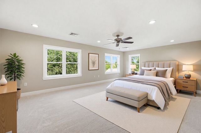 98-R Walnut Street, Shrewsbury, MA 01545