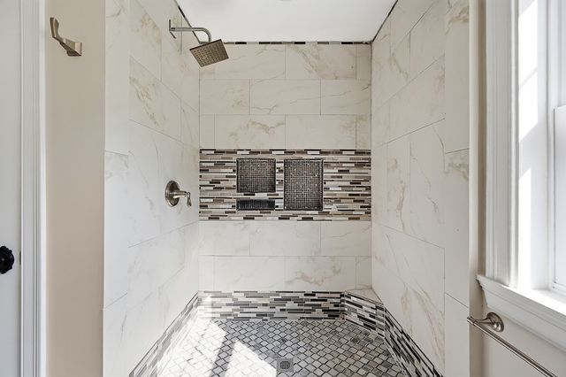 98-R Walnut Street, Shrewsbury, MA 01545