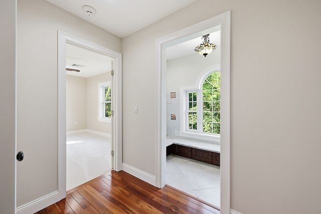 98-R Walnut Street, Shrewsbury, MA 01545