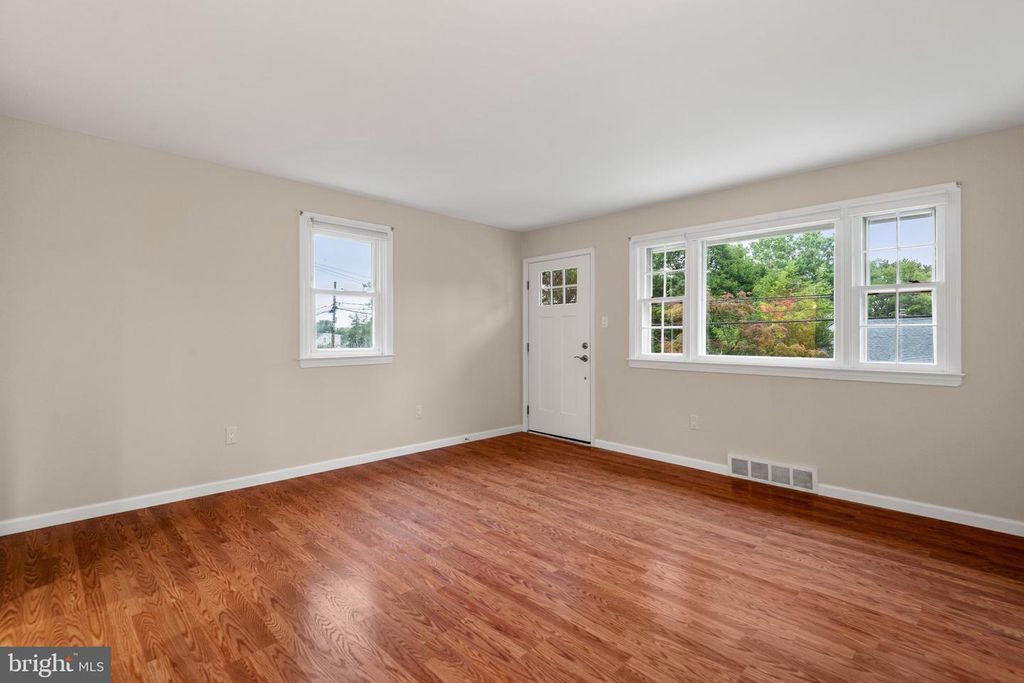 46 VILLAGE WAY, MALVERN, PA 19355 — photo 4