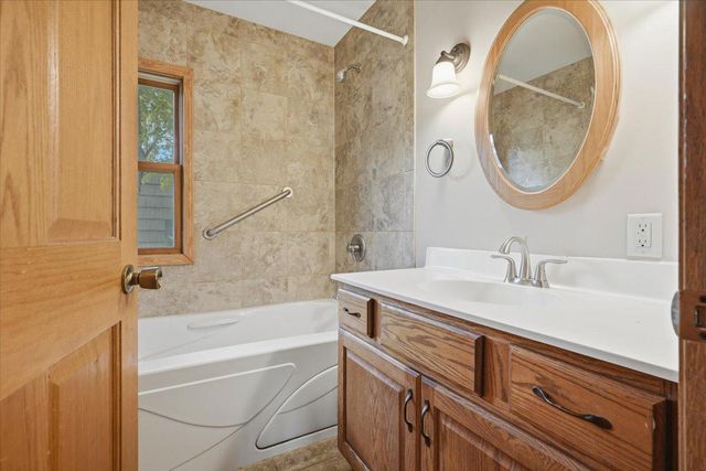538 N Pearl Street, River Falls, WI 54022