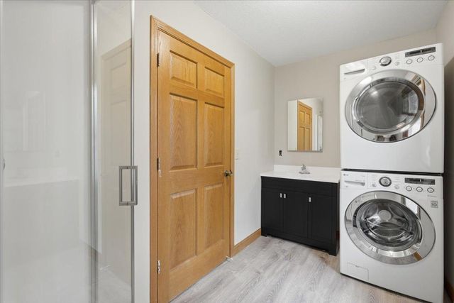 538 N Pearl Street, River Falls, WI 54022