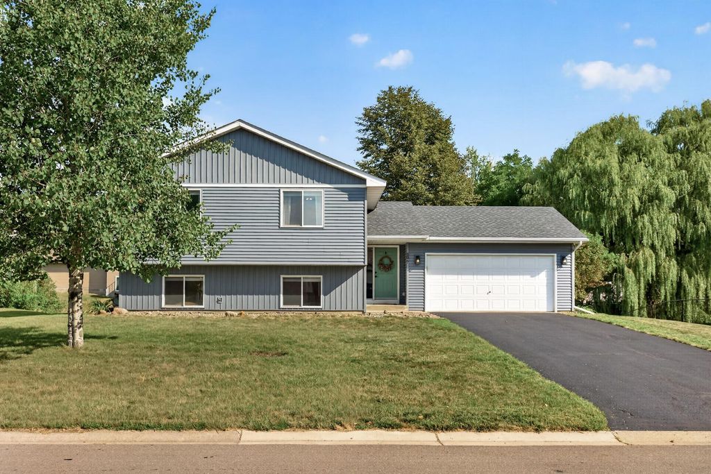 6877 174th Street W, Farmington, MN 55024 — exterior