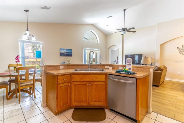 513 BALMORAL DRIVE, Davenport, FL 33896