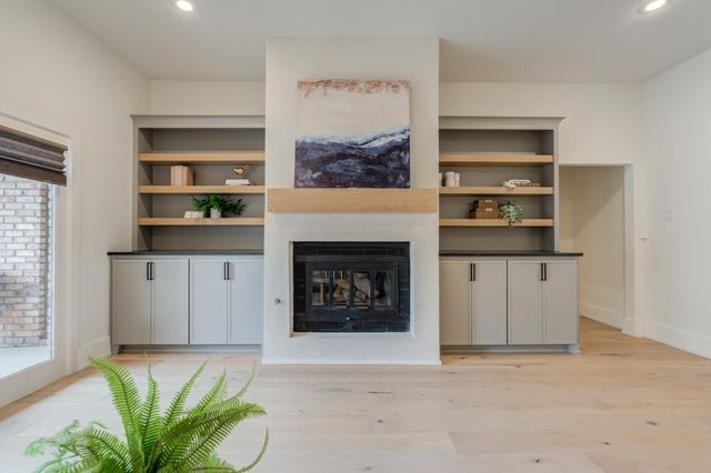 9607 Vicksburg Avenue, Lubbock, TX 79424