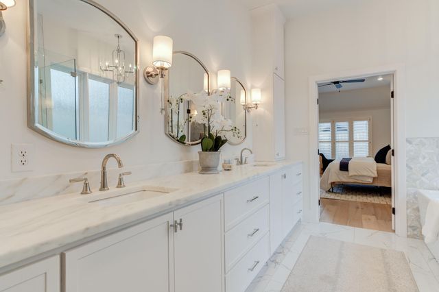 9607 Vicksburg Avenue, Lubbock, TX 79424