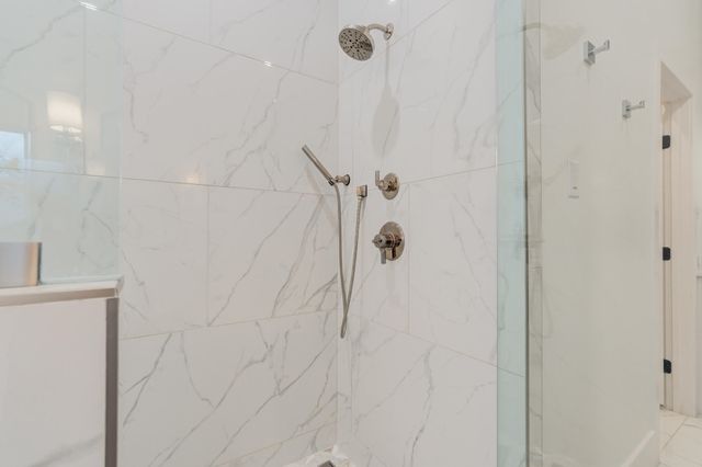 9607 Vicksburg Avenue, Lubbock, TX 79424