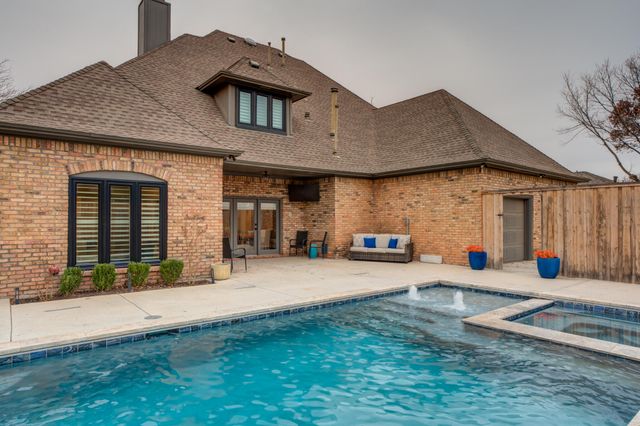 9607 Vicksburg Avenue, Lubbock, TX 79424