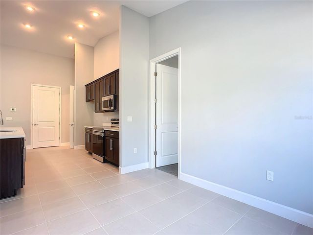 16 EGAN DRIVE, Palm Coast, FL 32164