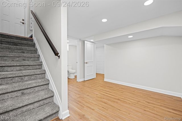 24201 Oneida Street, Oak Park, MI 48237