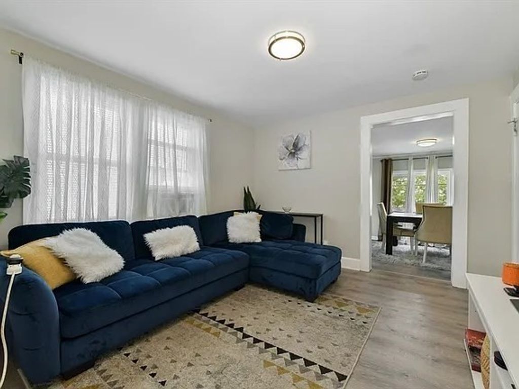 65-67 Lawn St 2, Quincy, MA 02169