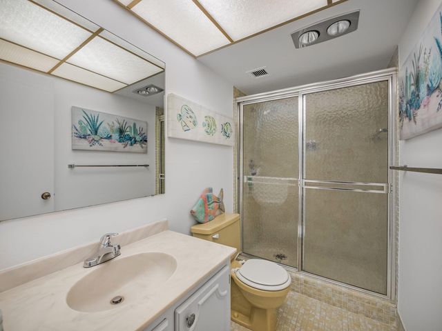 801 Lake Shore Drive 204, Lake Park, FL 33403