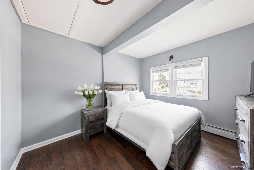 15 Kent Road, Island Park, NY 11558 — photo 5
