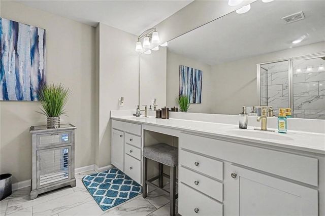 515 Elm Bluff Way, Lawrenceville, GA 30043