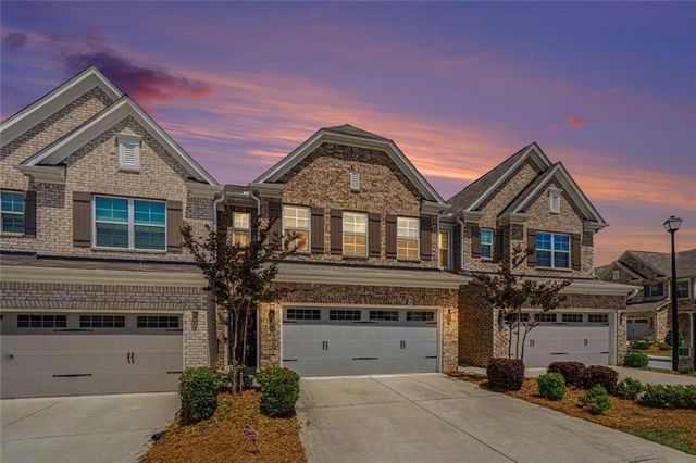 515 Elm Bluff Way, Lawrenceville, GA 30043