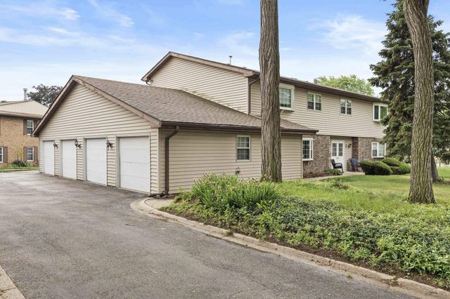 1853 Burgundy Street, Schererville, IN 46375