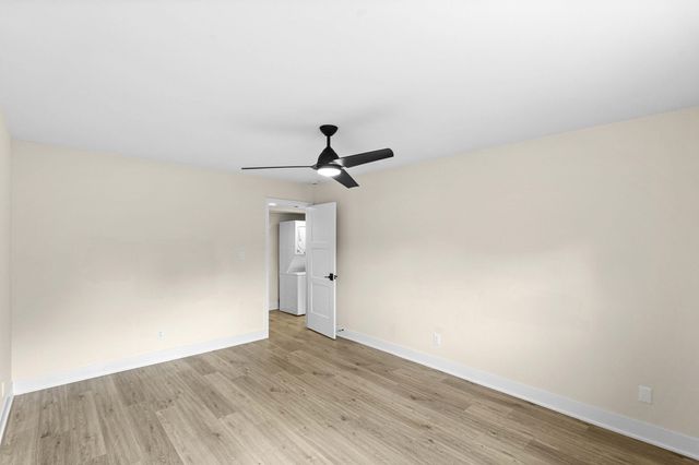 1853 Burgundy Street, Schererville, IN 46375