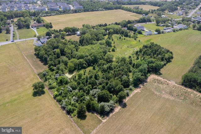 751 OLD CHARLES TOWN RD, Stephenson, VA 22656
