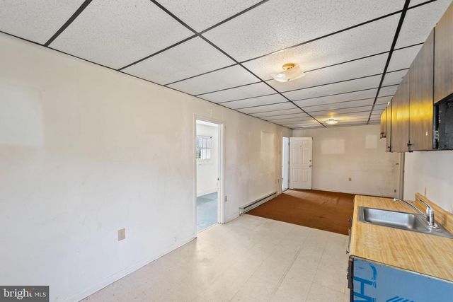 751 OLD CHARLES TOWN RD, Stephenson, VA 22656