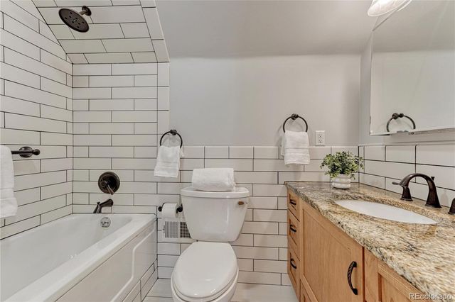 2929 W 39th Avenue, Denver, CO 80211