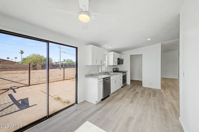 280 W Seagoe Avenue, Coolidge, AZ 85128