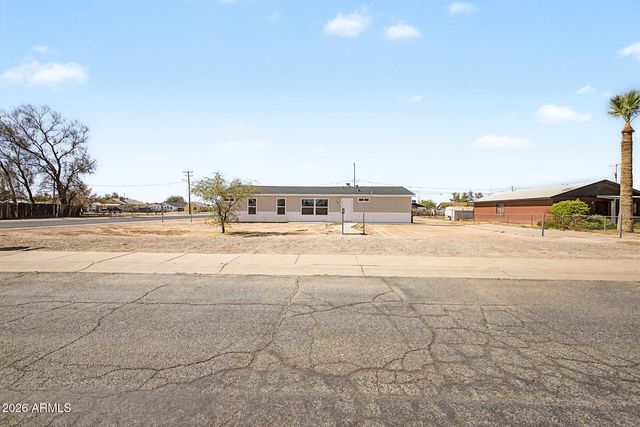280 W Seagoe Avenue, Coolidge, AZ 85128