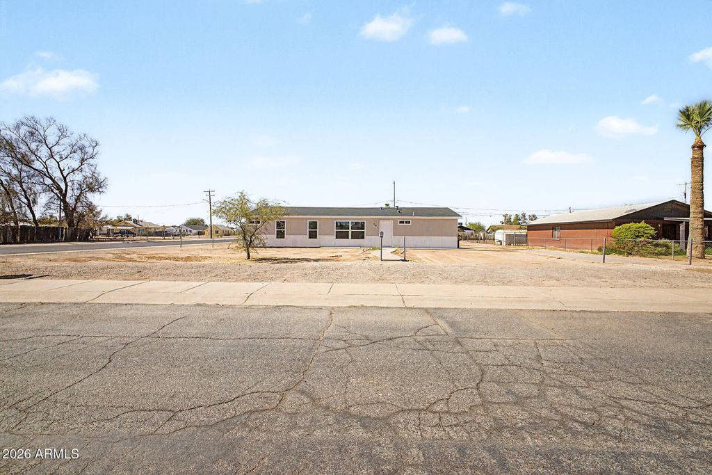 280 W Seagoe Avenue, Coolidge, AZ 85128 — photo 5