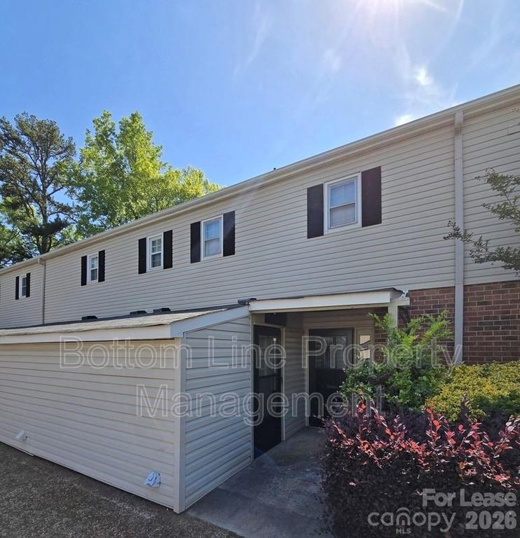 5949 Quail Hollow Road D, Charlotte, NC 28210