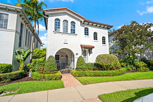 39 Stoney Drive, Palm Beach Gardens, FL 33410