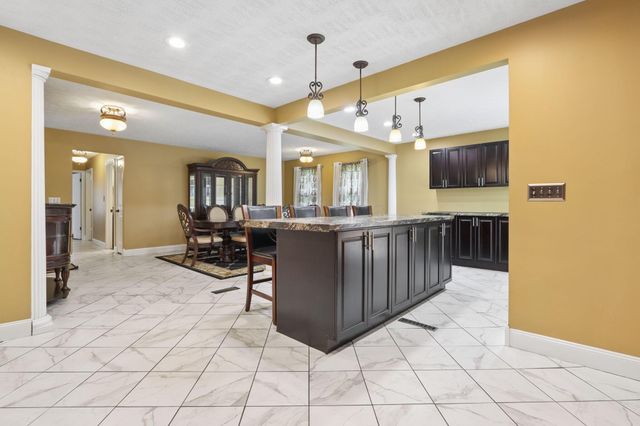 980 Conestoga Drive, Columbus, OH 43213