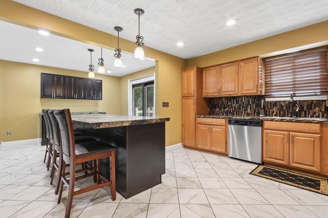 980 Conestoga Drive, Columbus, OH 43213