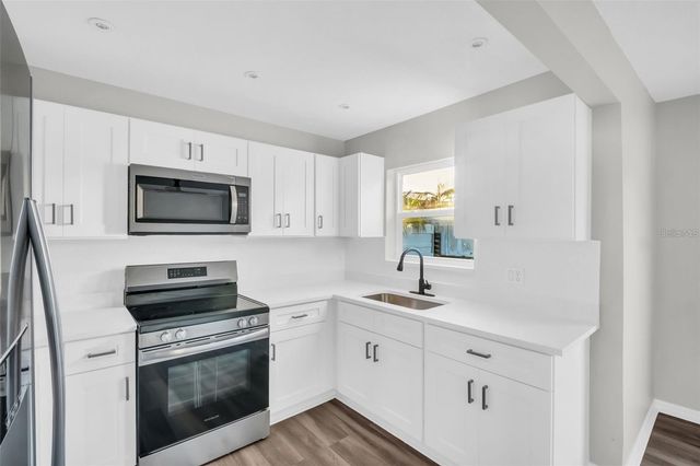 12392 CUMBERLAND DRIVE, Largo, FL 33773