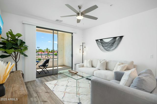 2511 W QUEEN CREEK Road 271, Chandler, AZ 85248