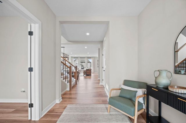 4237 Arbor Bay, Woodbury, MN 55129