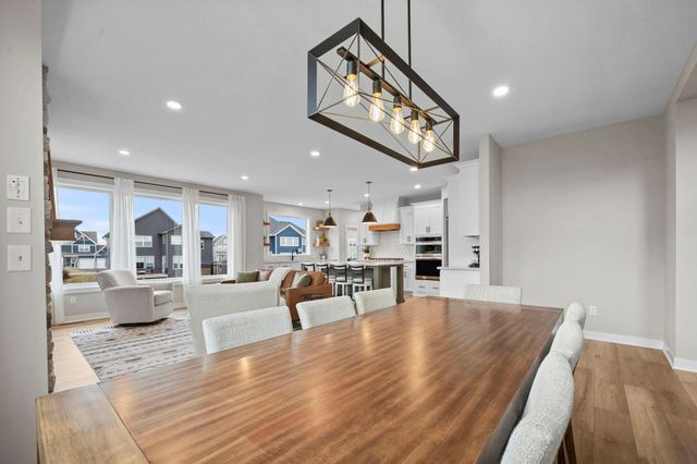 4237 Arbor Bay, Woodbury, MN 55129