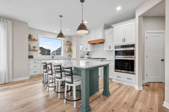 4237 Arbor Bay, Woodbury, MN 55129