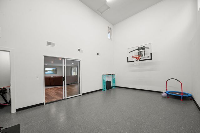 4237 Arbor Bay, Woodbury, MN 55129