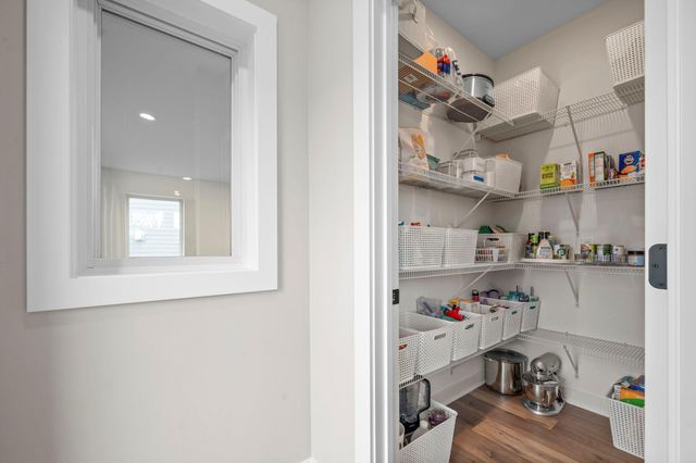 4237 Arbor Bay, Woodbury, MN 55129