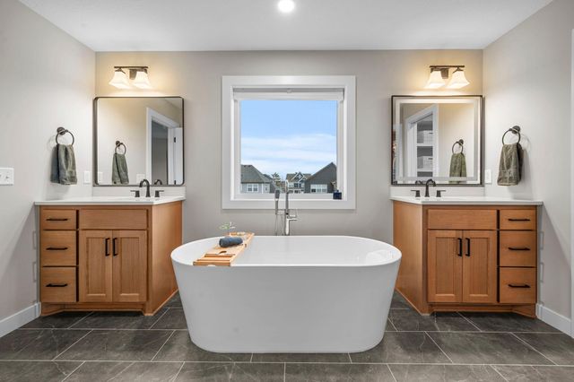 4237 Arbor Bay, Woodbury, MN 55129