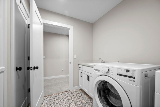 4237 Arbor Bay, Woodbury, MN 55129