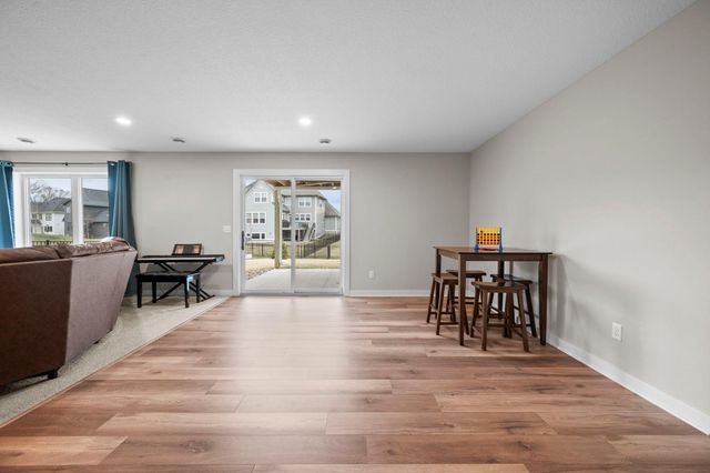 4237 Arbor Bay, Woodbury, MN 55129