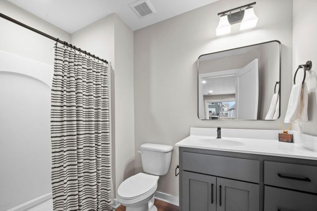 4237 Arbor Bay, Woodbury, MN 55129