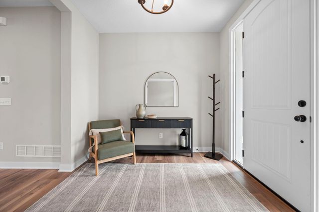 4237 Arbor Bay, Woodbury, MN 55129