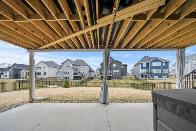 4237 Arbor Bay, Woodbury, MN 55129